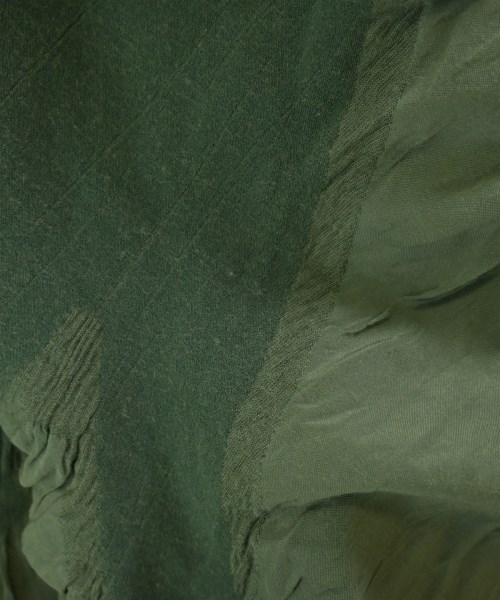 ISSEY MIYAKE（イッセイミヤケ）カジュアルシャツ カーキ サイズ:2(M位) レディース/2200655484240