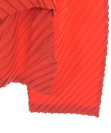 ISSEY MIYAKE（イッセイミヤケ）カジュアルシャツ 赤 サイズ:2(M位) レディース/2200655484264