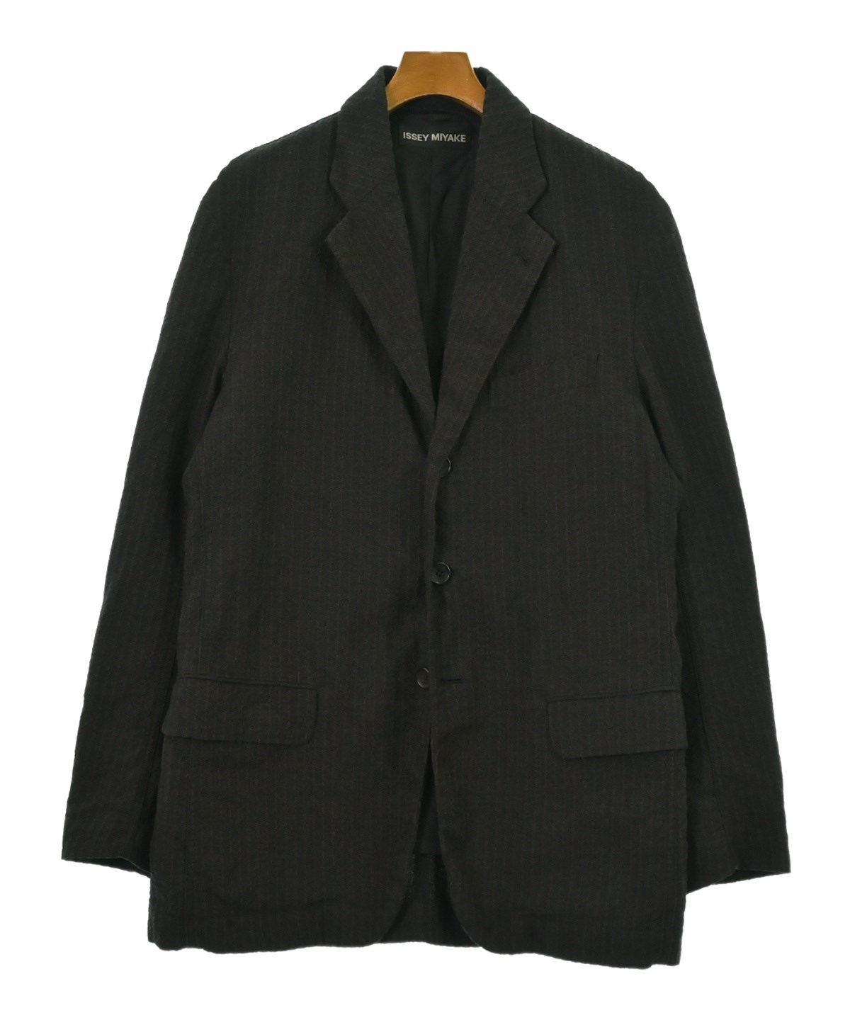 ISSEY MIYAKE（イッセイミヤケ）テーラードジャケット 黒 サイズ:4(XL