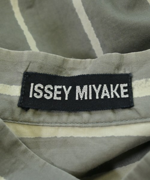 ISSEY MIYAKE（イッセイミヤケ）カジュアルシャツ グレー サイズ:M メンズ/2200656487134