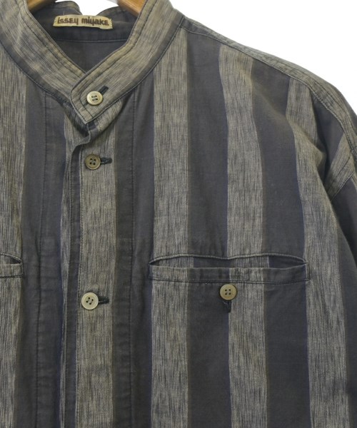 ISSEY MIYAKE（イッセイミヤケ）カジュアルシャツ グレー サイズ:M メンズ/2200656487189