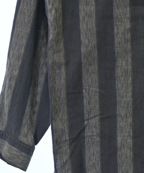 ISSEY MIYAKE（イッセイミヤケ）カジュアルシャツ グレー サイズ:M メンズ/2200656487189