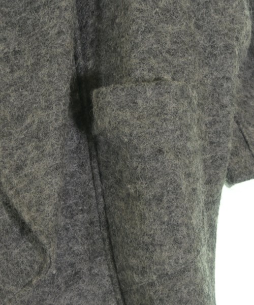 ISSEY MIYAKE（イッセイミヤケ）その他 グレー サイズ:M レディース/2200657597023