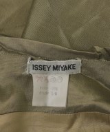 ISSEY MIYAKE（イッセイミヤケ）ワンピース ゴールド サイズ:M レディース/2200657597078