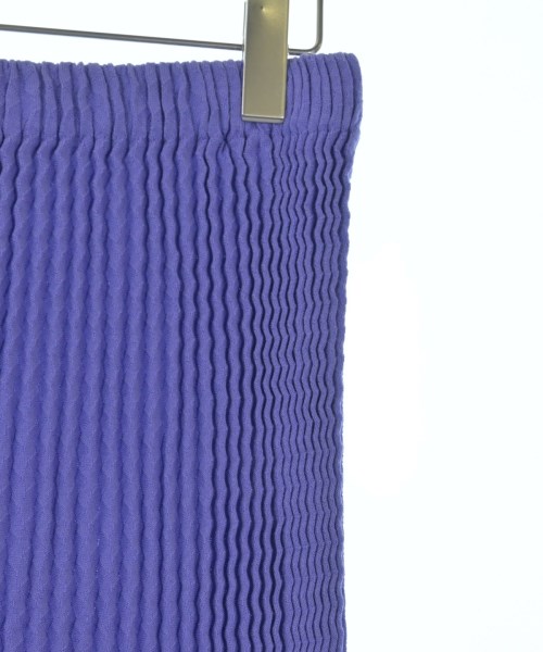 ISSEY MIYAKE（イッセイミヤケ）ロング・マキシ丈スカート 紫 サイズ:2(M位) レディース/2200652557206
