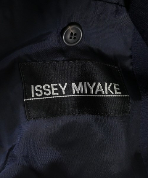 ISSEY MIYAKE（イッセイミヤケ）ジャケット 紺 サイズ:M メンズ/2200654625019