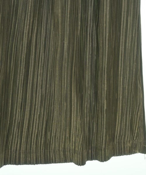 ISSEY MIYAKE（イッセイミヤケ）ロング・マキシ丈スカート カーキ サイズ:M レディース/2200654625033