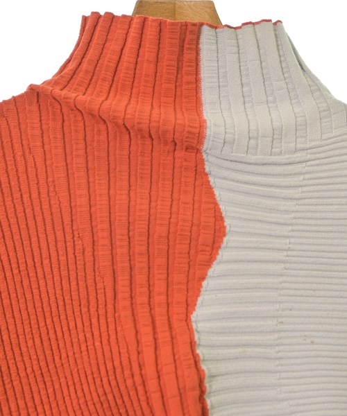 ISSEY MIYAKE（イッセイミヤケ）ニット・セーター オレンジ サイズ:2(M位) レディース/2200658119033