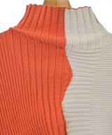 ISSEY MIYAKE（イッセイミヤケ）ニット・セーター オレンジ サイズ:2(M位) レディース/2200658119033
