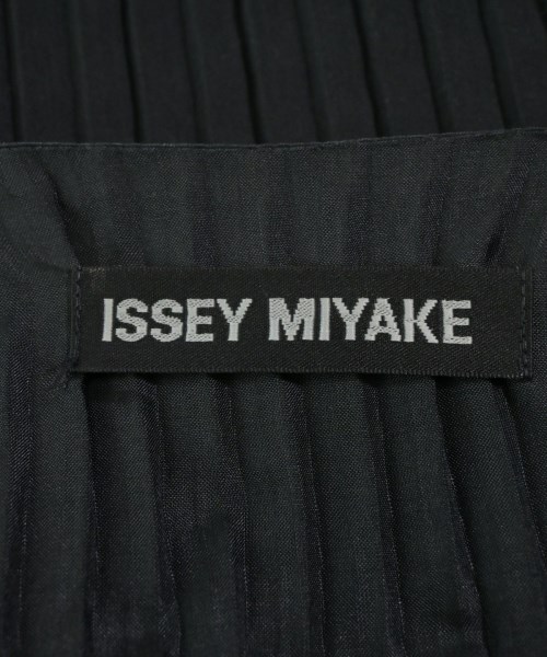 ISSEY MIYAKE（イッセイミヤケ）カジュアルシャツ 黒 サイズ:3(L位) メンズ/2200657855062