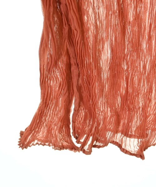 ISSEY MIYAKE（イッセイミヤケ）ブラウス 赤 サイズ:2(M位) レディース/2200653812137