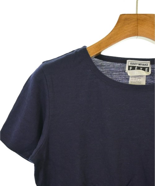 ISSEY MIYAKE（イッセイミヤケ）Tシャツ・カットソー 紺 サイズ:2(M位) レディース/2200653812359