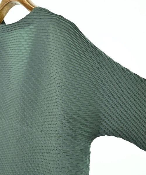 ISSEY MIYAKE（イッセイミヤケ）ノーカラージャケット 緑 サイズ:2(M位) レディース/2200653812526