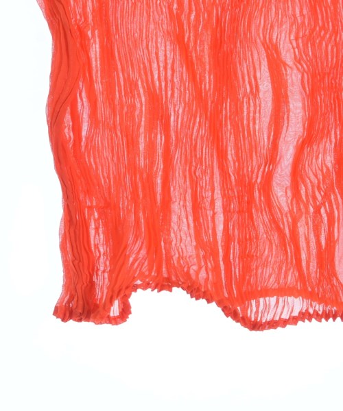 ISSEY MIYAKE（イッセイミヤケ）ブラウス 赤 サイズ:2(M位) レディース/2200653887692