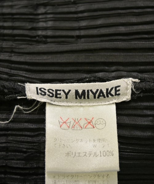 ISSEY MIYAKE（イッセイミヤケ）その他 黒 サイズ:M レディース/2200660441054