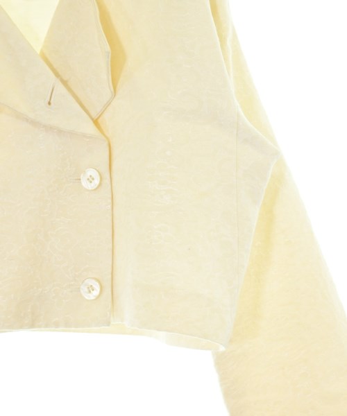 ISSEY MIYAKE（イッセイミヤケ）カジュアルジャケット 白 サイズ:2(M位) レディース/2200657236045