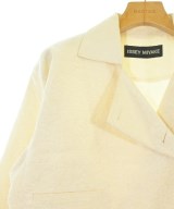 ISSEY MIYAKE（イッセイミヤケ）カジュアルジャケット 白 サイズ:2(M位) レディース/2200657236045