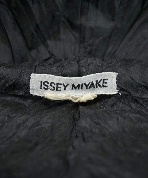ISSEY MIYAKE（イッセイミヤケ）ひざ丈スカート 黒 サイズ:F レディース/2200658734021
