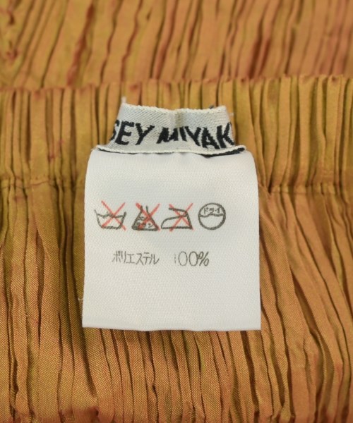 ISSEY MIYAKE（イッセイミヤケ）ロング・マキシ丈スカート オレンジ サイズ:M レディース/2200658734038