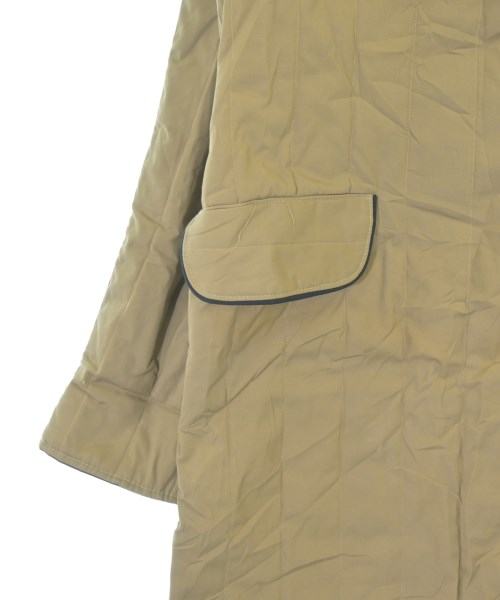 ISSEY MIYAKE（イッセイミヤケ）その他 ベージュ サイズ:9(M位) レディース/2200661162019