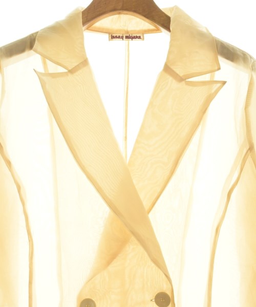 ISSEY MIYAKE（イッセイミヤケ）その他 ベージュ サイズ:9(M位) レディース/2200661162118