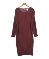 ISSEY MIYAKE（イッセイミヤケ）ワンピース 赤 サイズ:M レディース/2200661634080