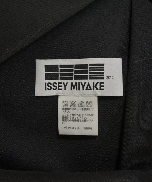 ISSEY MIYAKE（イッセイミヤケ）ひざ丈スカート 黒 サイズ:3(L位) レディース/2200710724014