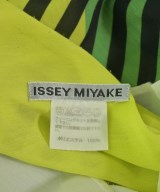 ISSEY MIYAKE（イッセイミヤケ）カジュアルシャツ 黄 サイズ:2(M位) レディース/2200708341346