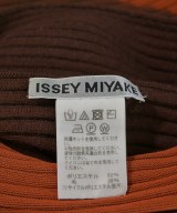 ISSEY MIYAKE（イッセイミヤケ）ニット・セーター オレンジ サイズ:2(M位) レディース/2200710813022