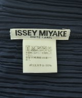 ISSEY MIYAKE（イッセイミヤケ）カジュアルジャケット 紺 サイズ:3(L位) レディース/2200711160156