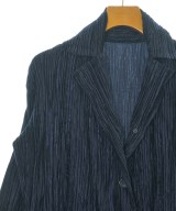 ISSEY MIYAKE（イッセイミヤケ）カジュアルジャケット 紺 サイズ:3(L位) レディース/2200711160156