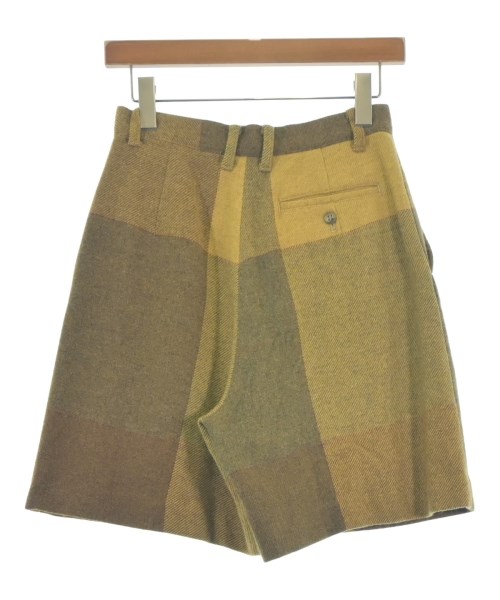 ISSEY MIYAKE（イッセイミヤケ）ショートパンツ 黄 サイズ:M レディース/2200711778054