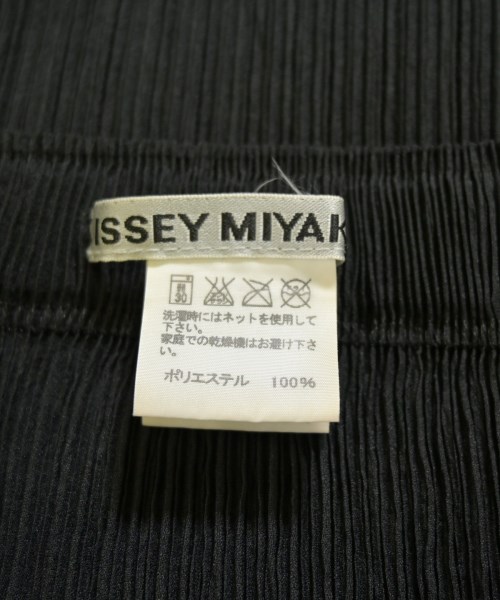 ISSEY MIYAKE（イッセイミヤケ）ひざ丈スカート 黒 サイズ:2(M位) レディース/2200711815209