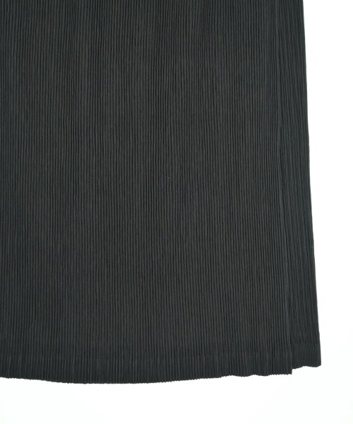 ISSEY MIYAKE（イッセイミヤケ）ひざ丈スカート 黒 サイズ:2(M位) レディース/2200711815209