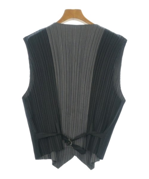 ISSEY MIYAKE（イッセイミヤケ）ベスト グレー サイズ:M レディース/2200709911036