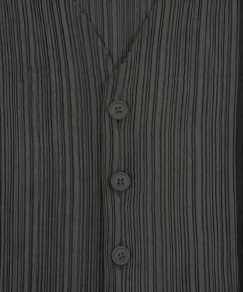 ISSEY MIYAKE（イッセイミヤケ）ベスト グレー サイズ:M レディース/2200709911036