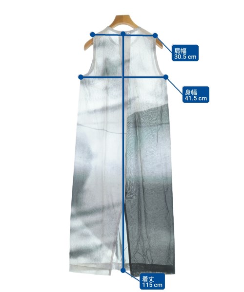 ISSEY MIYAKE（イッセイミヤケ）ワンピース グレー サイズ:2(M位) レディース/2200713329063