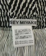 ISSEY MIYAKE（イッセイミヤケ）ひざ丈スカート 黒 サイズ:2(M位) レディース/2200713811070