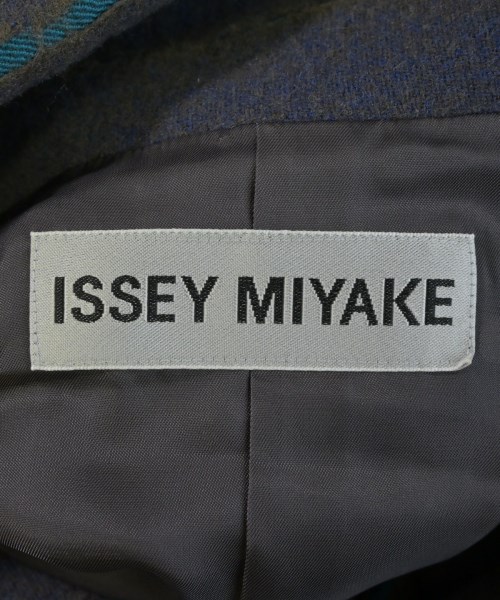 ISSEY MIYAKE（イッセイミヤケ）その他 グレー サイズ:2(M位) レディース/2200714266015