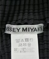 ISSEY MIYAKE（イッセイミヤケ）カジュアルシャツ 黒 サイズ:2(M位) レディース/2200712245043