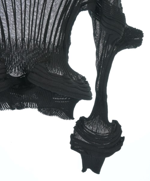 ISSEY MIYAKE（イッセイミヤケ）ニット・セーター 黒 サイズ:2(M位) レディース/2200712245067
