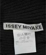 ISSEY MIYAKE（イッセイミヤケ）ニット・セーター 黒 サイズ:2(M位) レディース/2200712245067