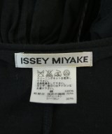 ISSEY MIYAKE（イッセイミヤケ）ノースリーブ 黒 サイズ:3(L位) レディース/2200715248065