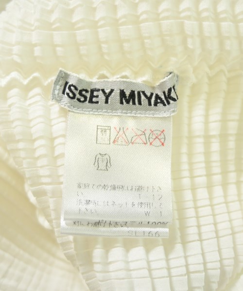 ISSEY MIYAKE（イッセイミヤケ）ブラウス 白 サイズ:M レディース/2200695333096