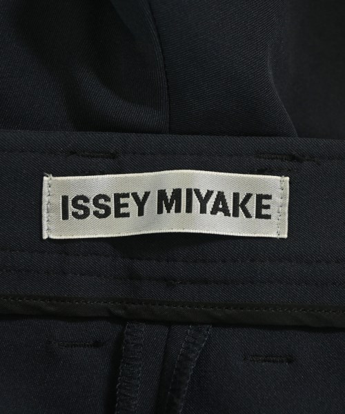 ISSEY MIYAKE（イッセイミヤケ）その他 紺 サイズ:2(M位) レディース/2200717316267