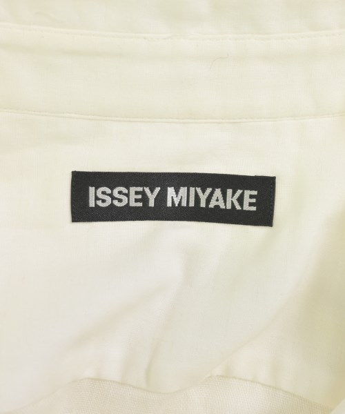 ISSEY MIYAKE（イッセイミヤケ）カジュアルシャツ 白 サイズ:3(L位) メンズ/2200718036096