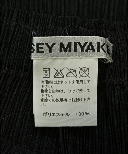 ISSEY MIYAKE（イッセイミヤケ）ひざ丈スカート 黒 サイズ:2(M位) レディース/2200718172213