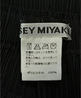 ISSEY MIYAKE（イッセイミヤケ）ひざ丈スカート 黒 サイズ:2(M位) レディース/2200718172213