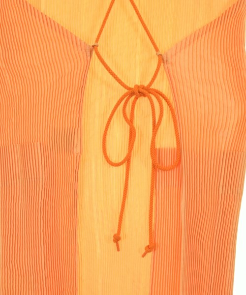 ISSEY MIYAKE（イッセイミヤケ）ワンピース オレンジ サイズ:F レディース/2200718270025
