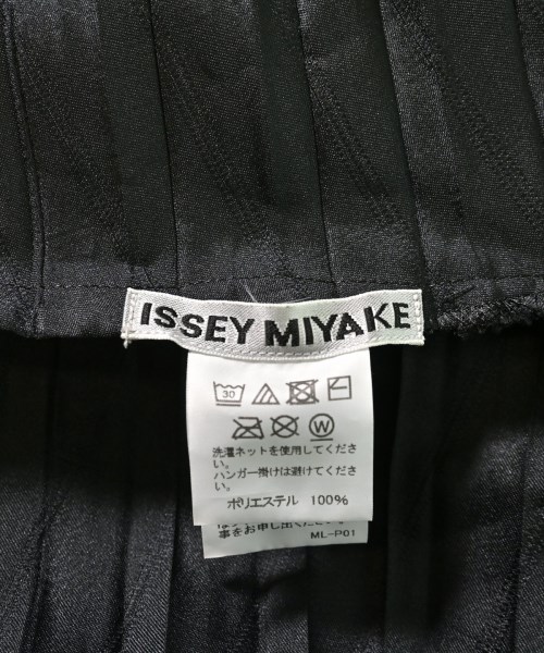 ISSEY MIYAKE（イッセイミヤケ）その他 黒 サイズ:2(M位) レディース/2200718372163